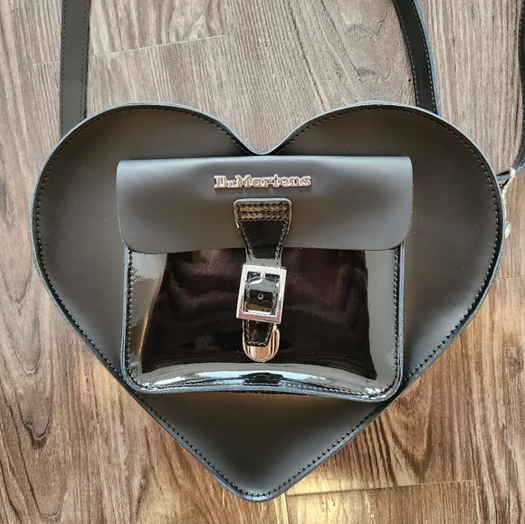 SOLD NWOT Doc Marten's Kiev Leather Heart Bag - Picture 1 of 16